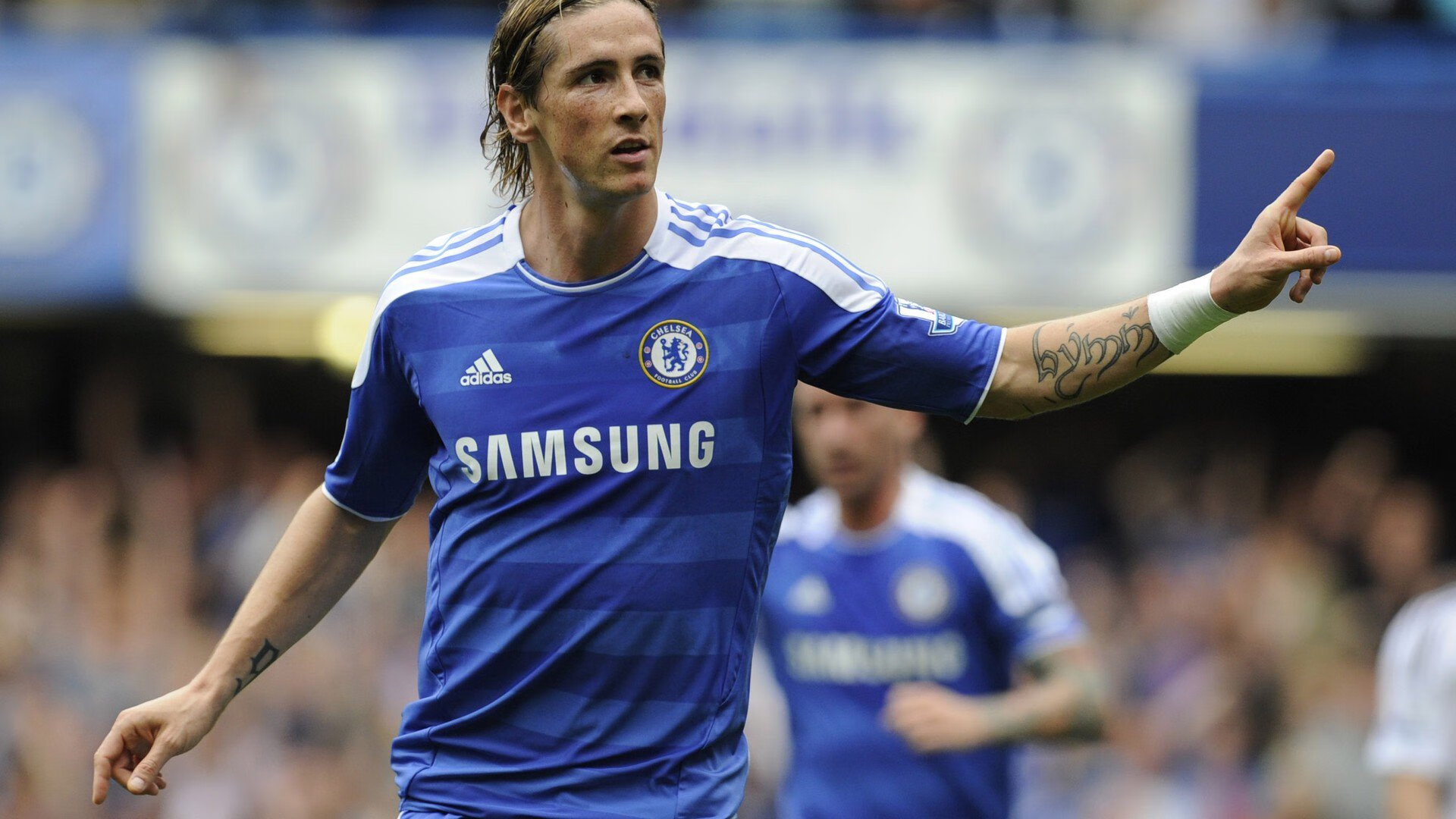 “舞蹈与竞技的无缝衔接！运动舞蹈赛场，谁能从节奏中脱颖而出？”