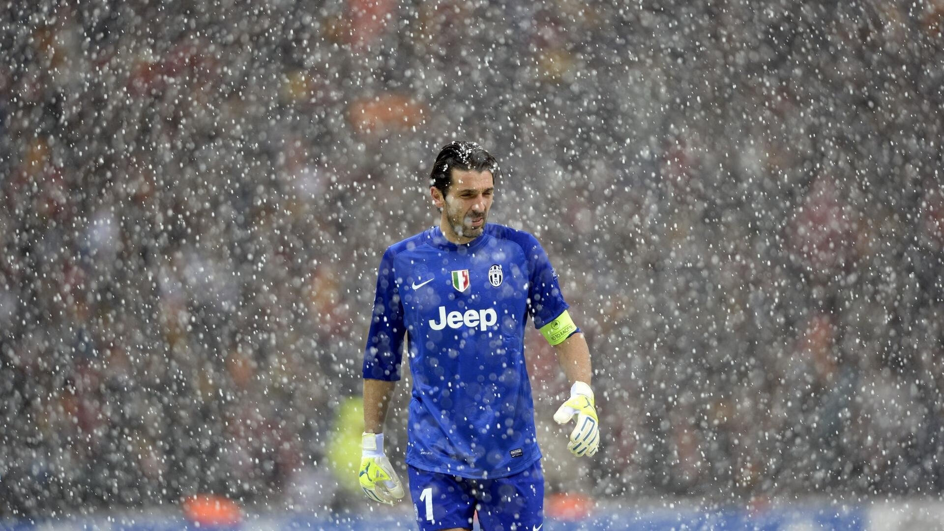 中后卫球员传球能力是否正在成为新标配，后卫给中锋传球